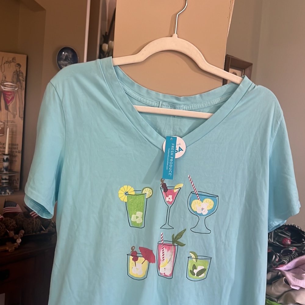 NWT Fresh Produce t shirt Alure T Cocktails - Picture 2 of 9